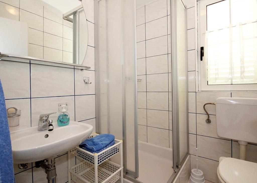 Apartment Vucic Makarska Rum bild