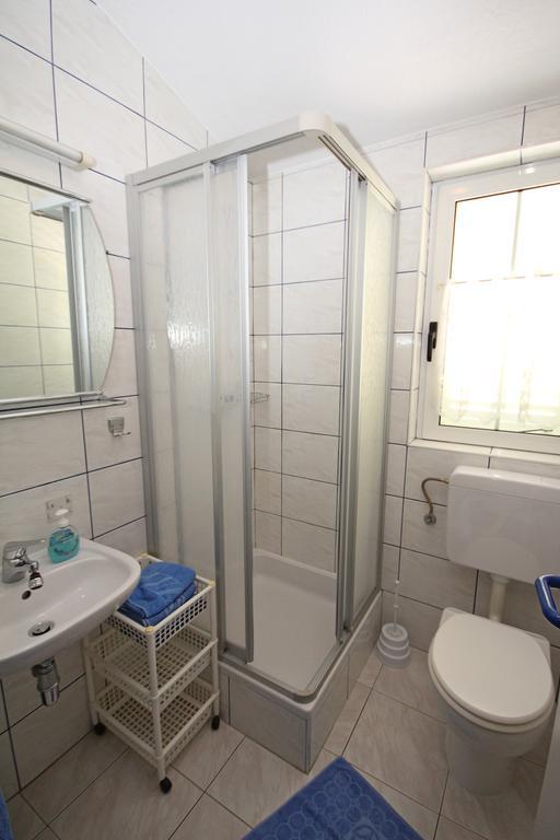 Apartment Vucic Makarska Rum bild